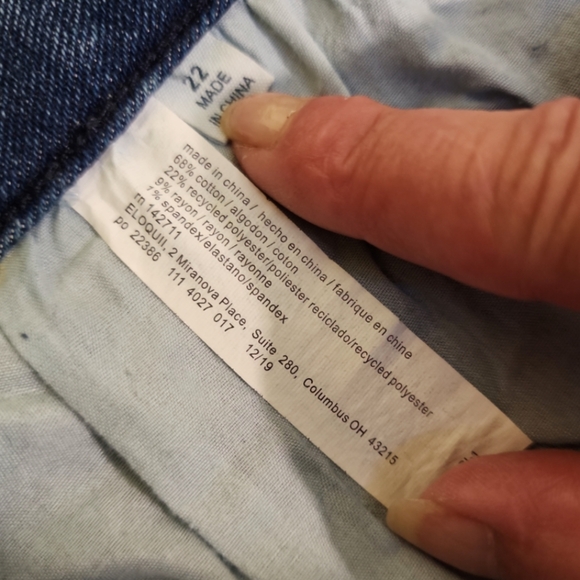 Eloquii Distressed Ankle Flare Jeans size 22 - Picture 5 of 6